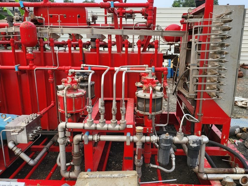 CAD BOP ACCUMULATOR UNIT thumbnail 3