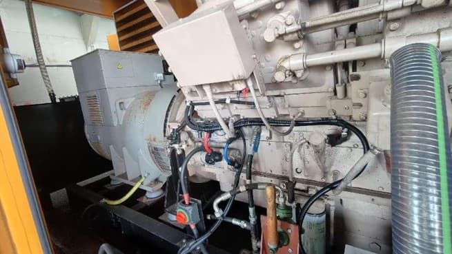 Generator set 680 kW thumbnail 3