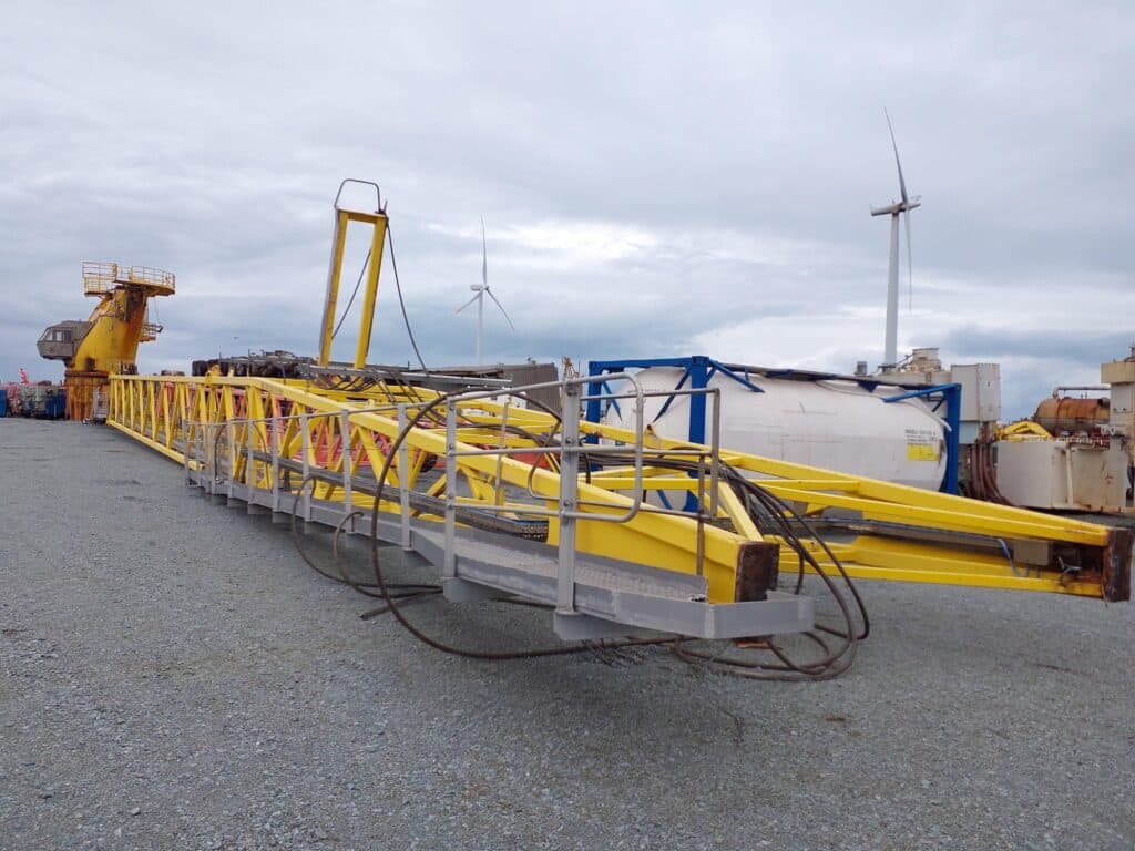 Crane Boom with 15T hook SWL 50T-22m/15T-55m thumbnail 2