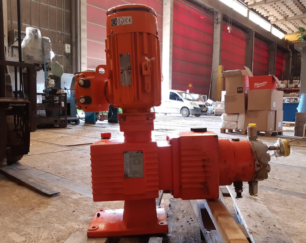 Diaphragm Metering Pump for Precision Fluid Control thumbnail 4