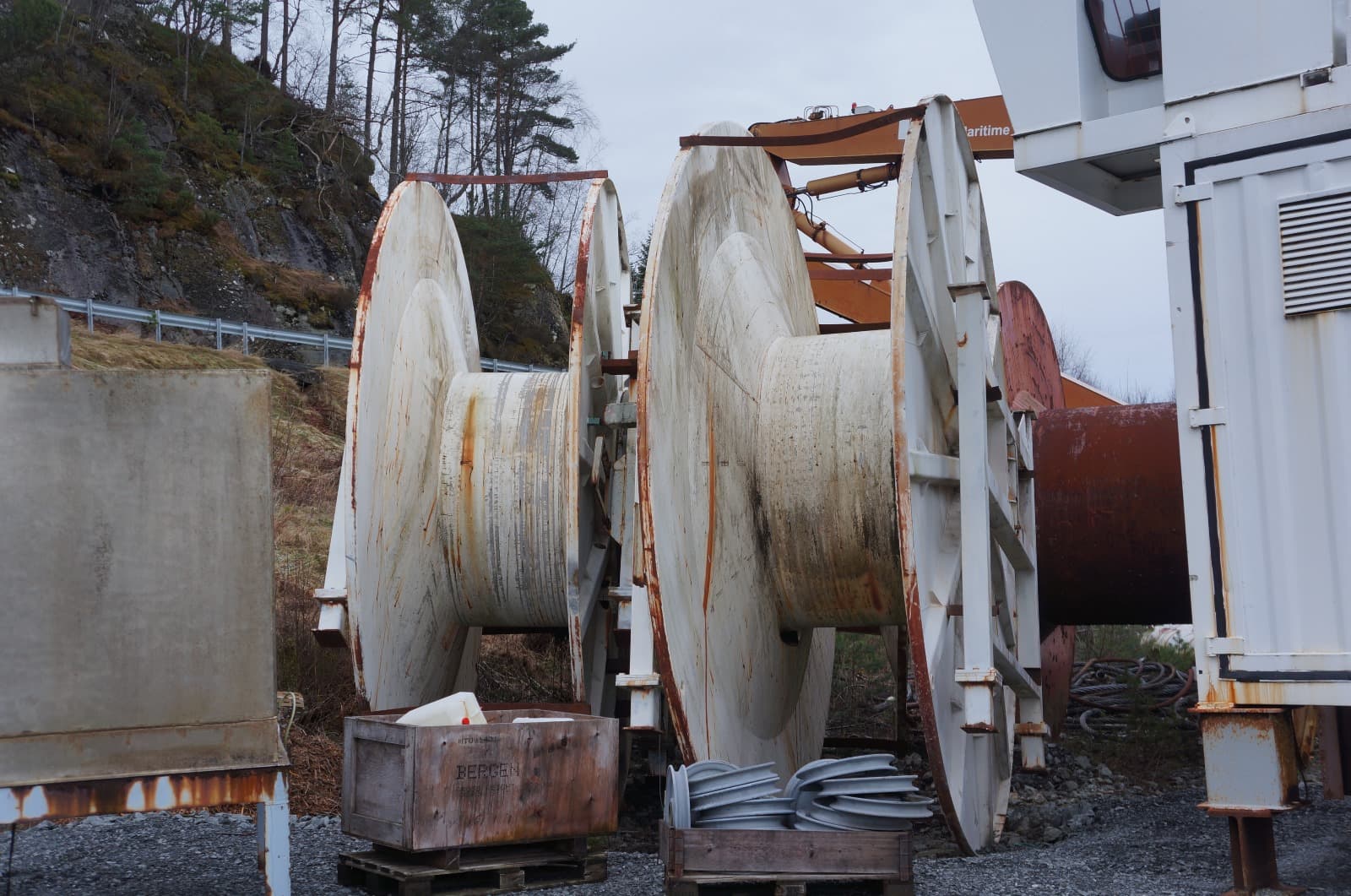 Various ODIM seismic winches and equipment thumbnail 3