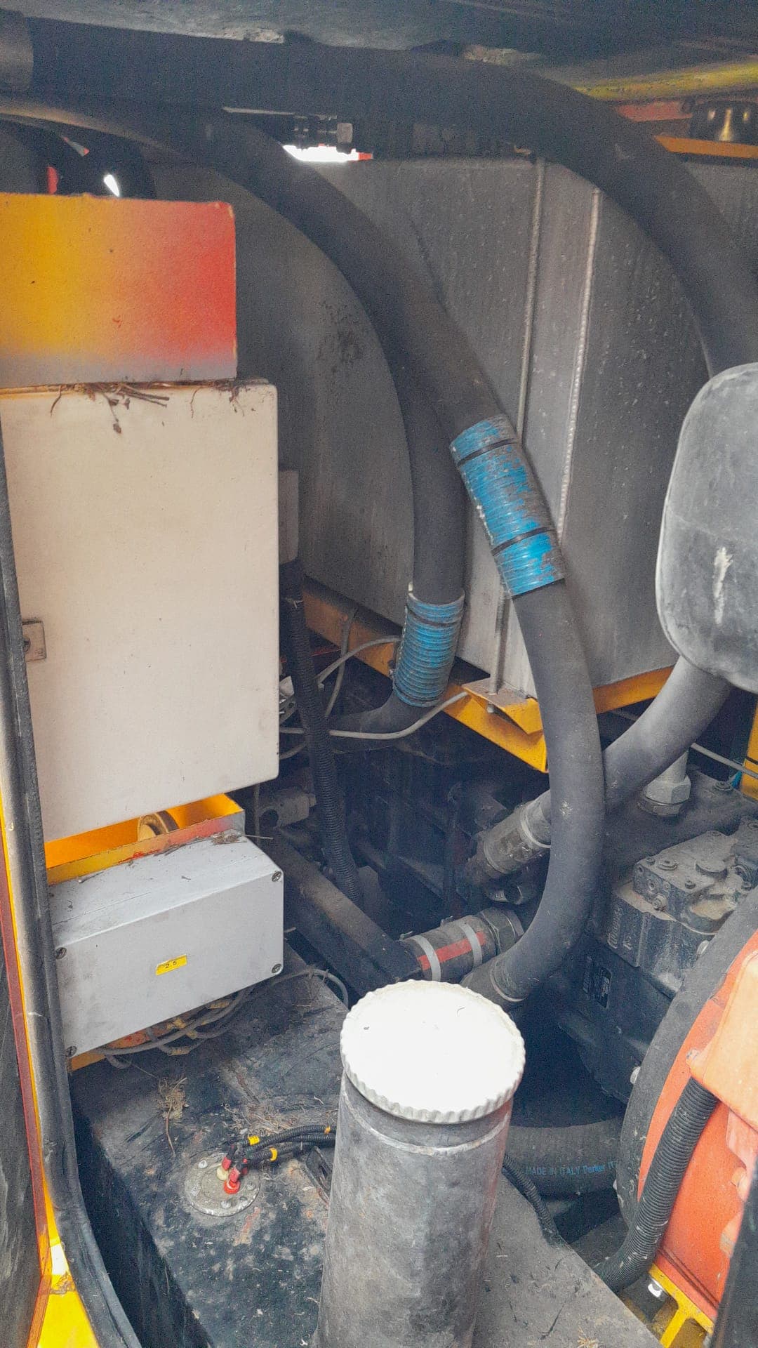 3 pieces Diesel / Hydraulic Powerpacks 280kW thumbnail 10