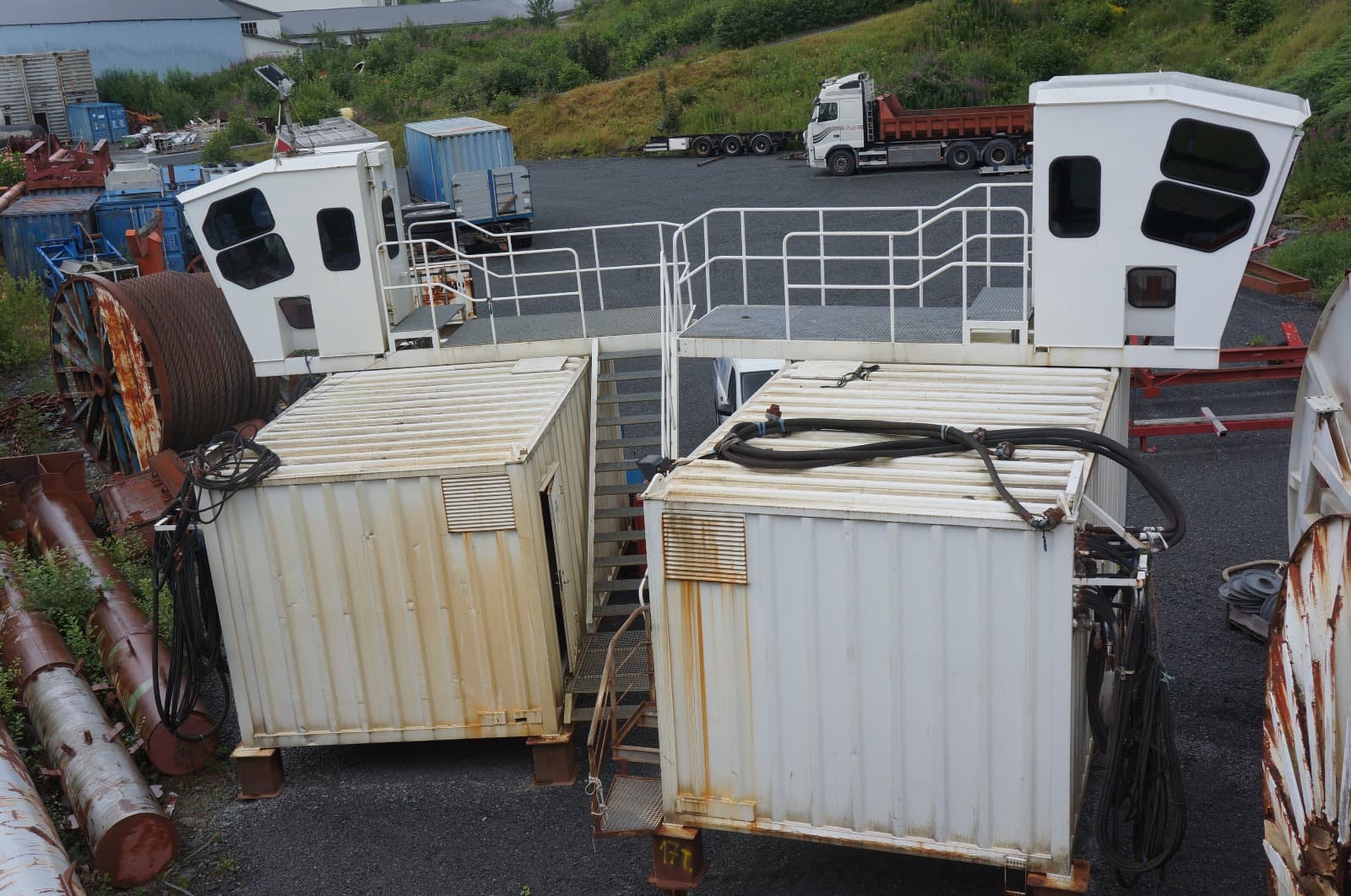 2 x EL/ HYDRAULIC POWER MODULES