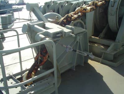 Anchor and Chain arrangement thumbnail 2