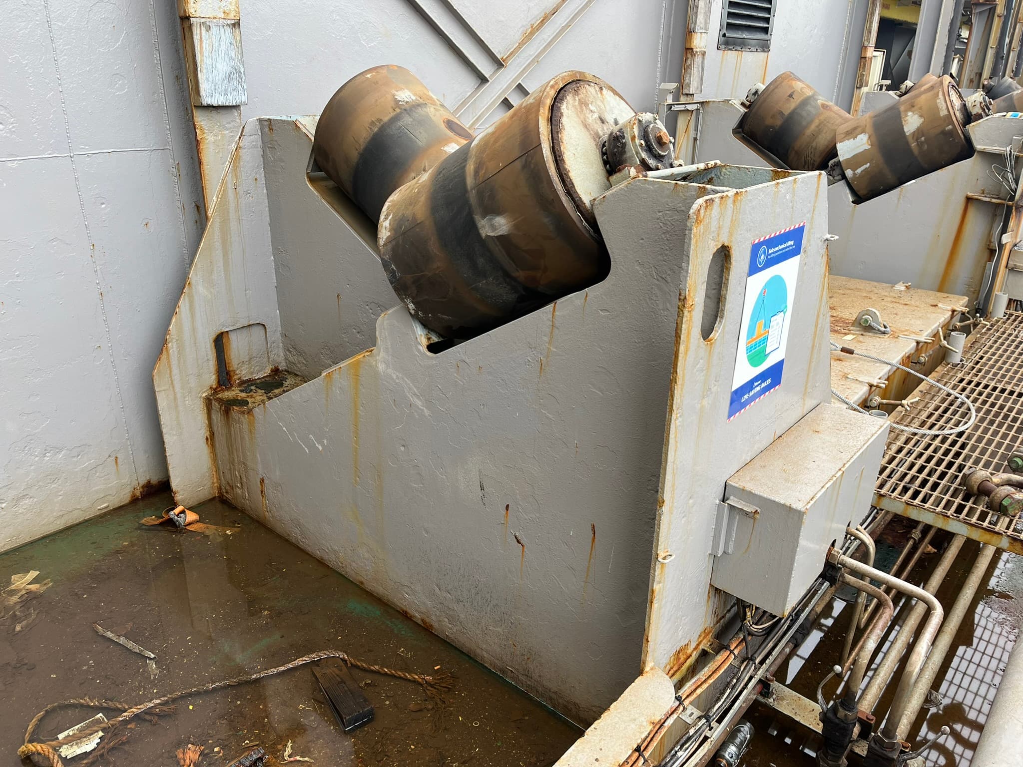 Heavy duty hydraulic driven rollers thumbnail 2