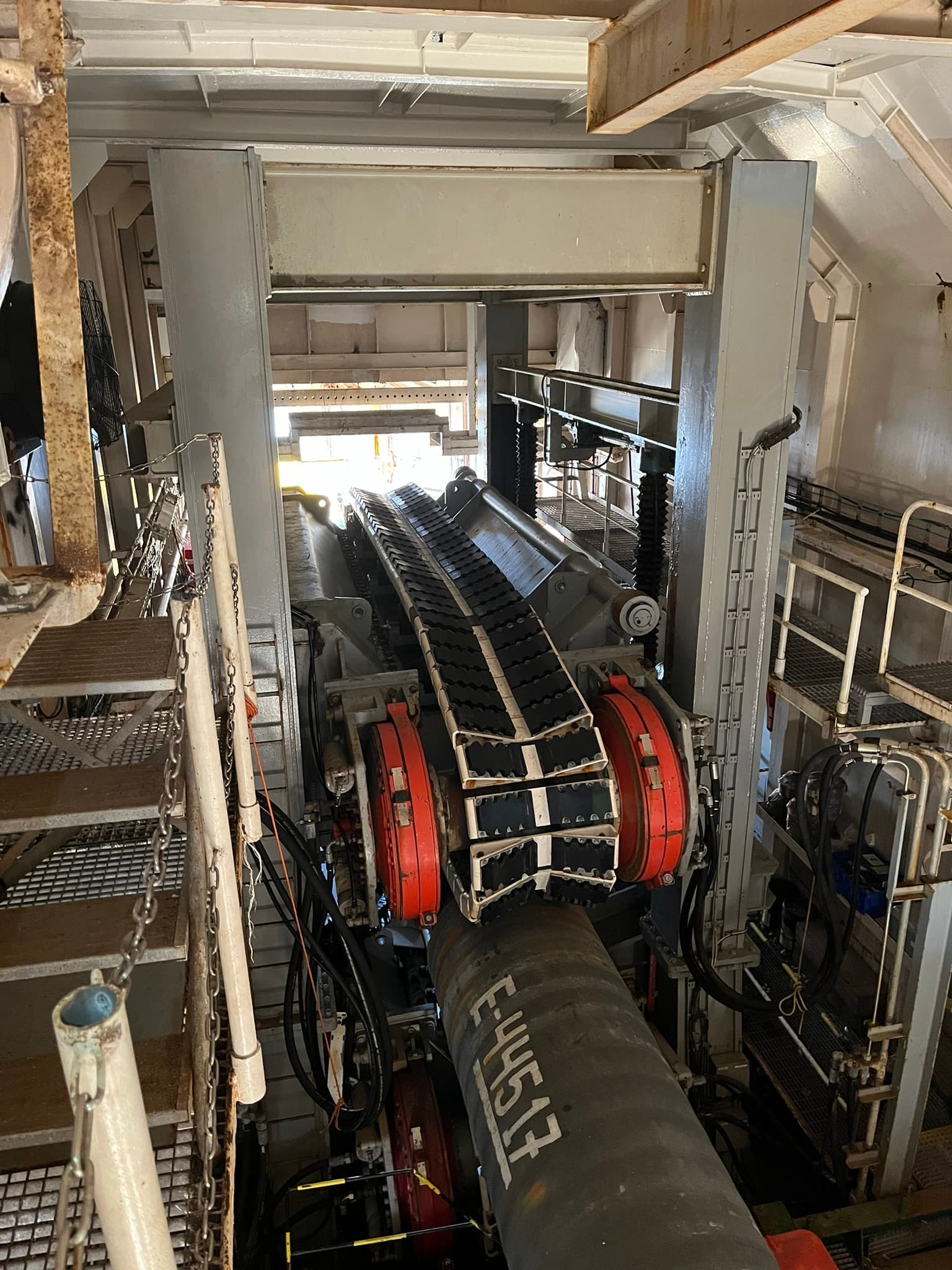 SAS SVH80 2, pipe Track tensioner thumbnail 3