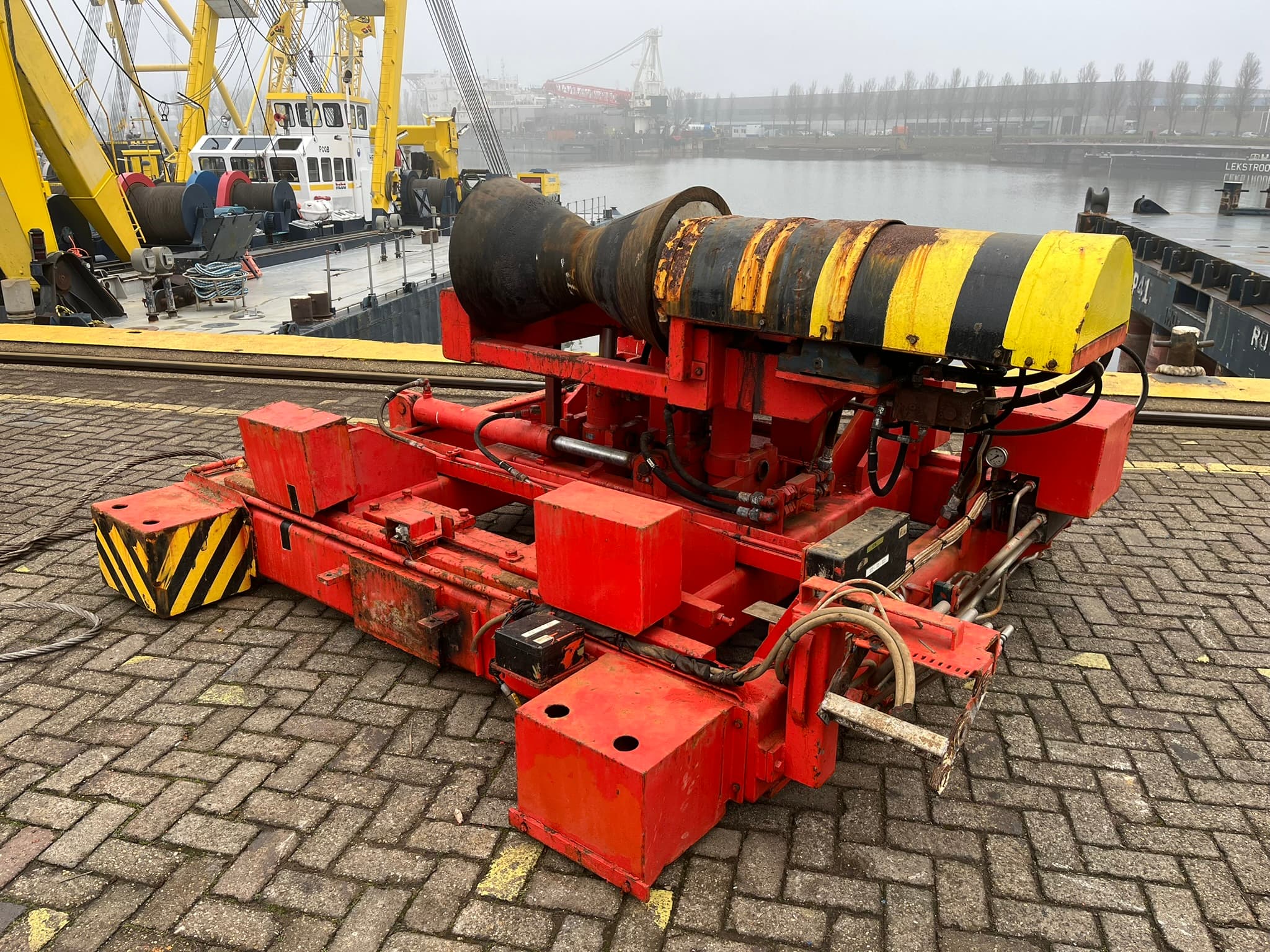 Pipe transfer buggy thumbnail 3