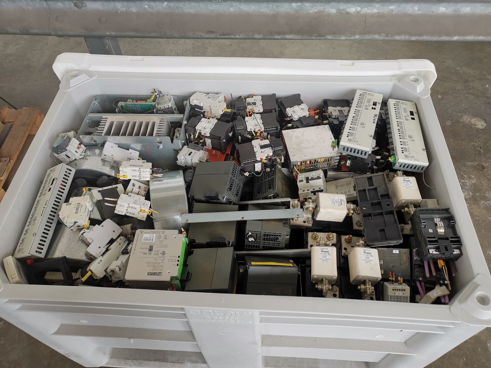 SPARES for ABB ACS800-37-0170 Variable Frequency Drives VFD Water-cooled thumbnail 4