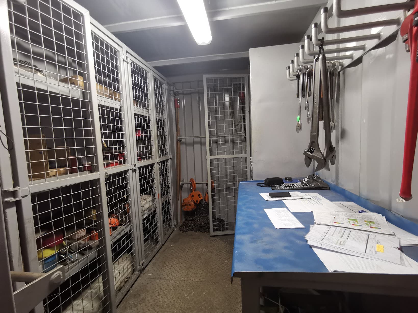 10FT DNV OFFSHORE RATED WORKSHOP AND RIGGING CONTAINERS thumbnail 3