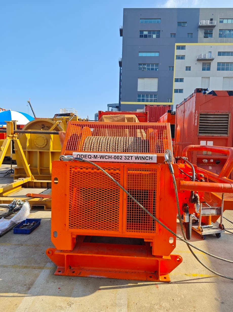 32T Hydraulic Winch thumbnail 2