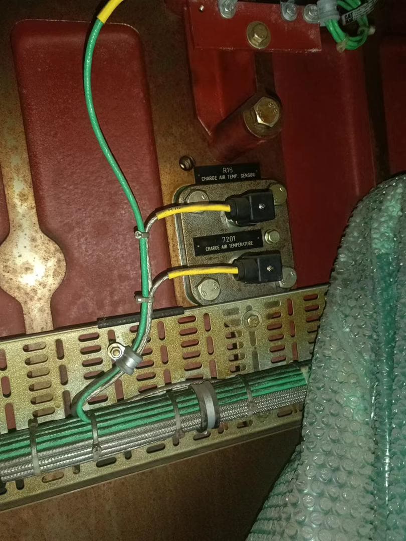 Mak 6M25C marine propulsion engine unused x 2 sets built year 2015 with ABS certificates. thumbnail 12