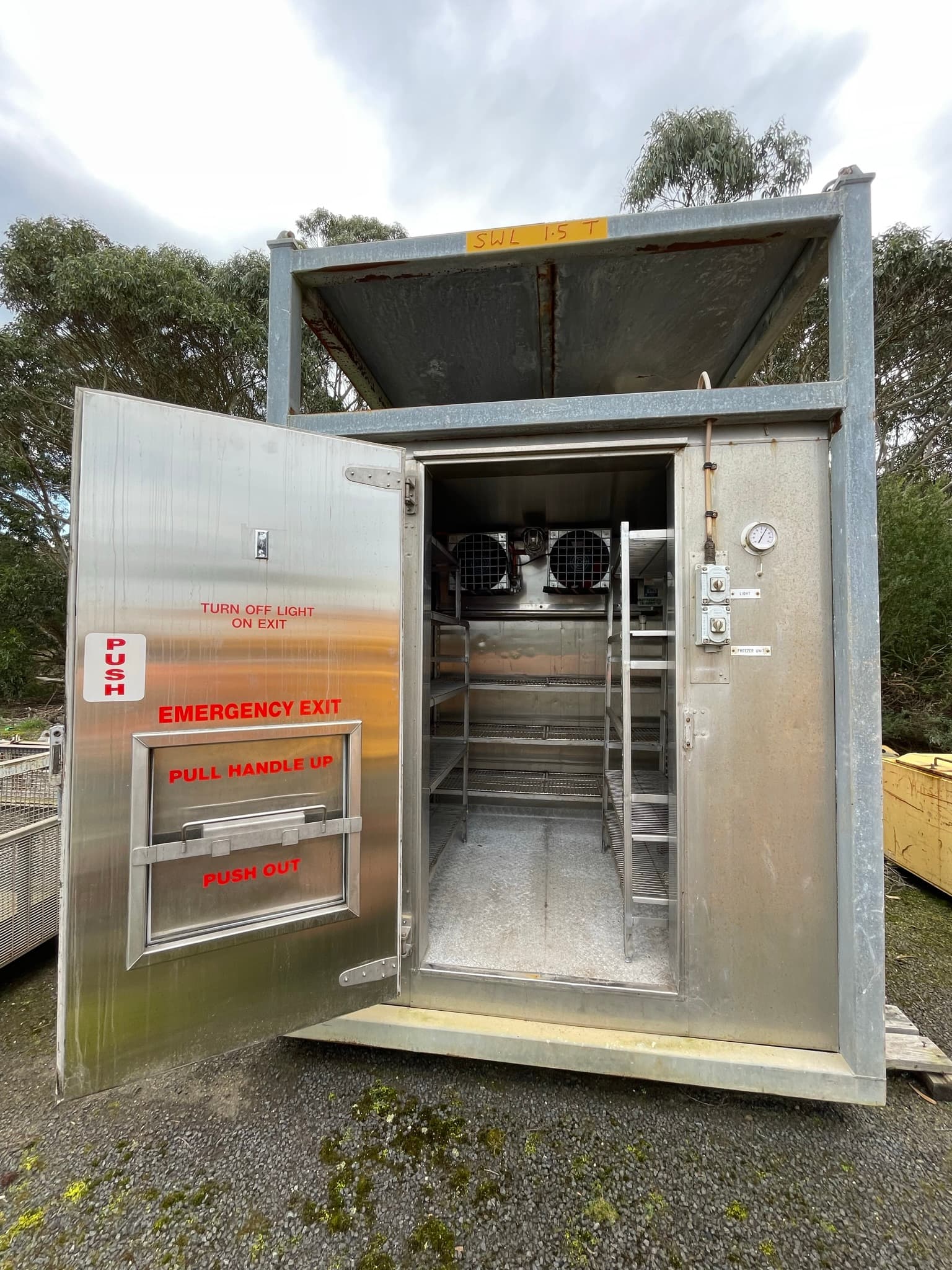 10ft Offshore Freezer thumbnail 2