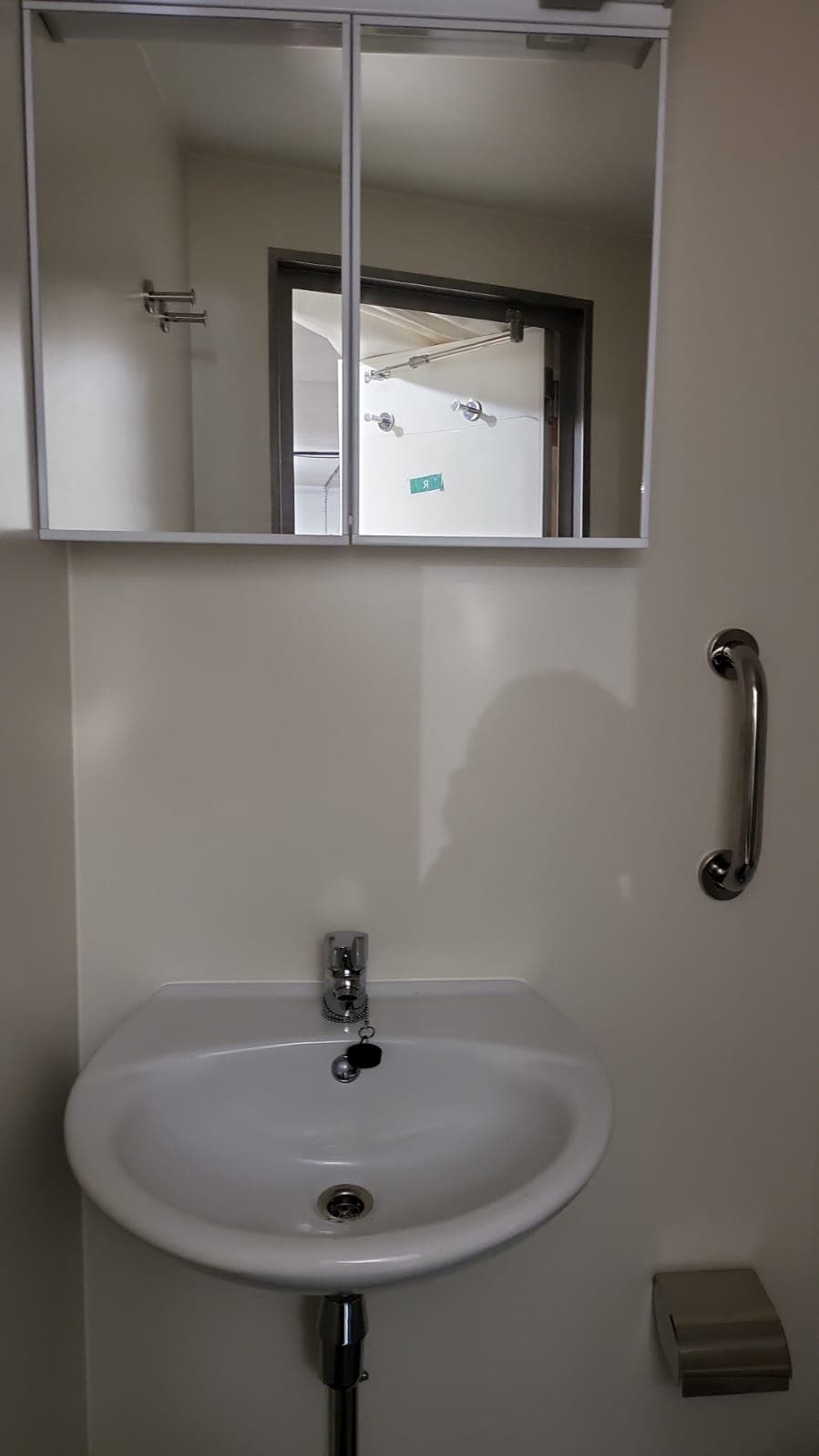 Vessel lavatory and shower cabin thumbnail 2