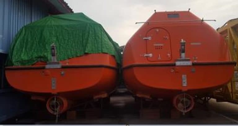 Lifeboats thumbnail 2