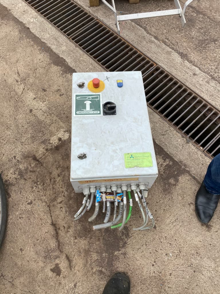 Omega water jet thruster thumbnail 2