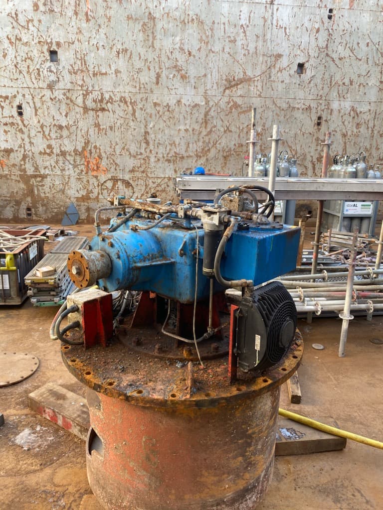 Omega water jet thruster thumbnail 3