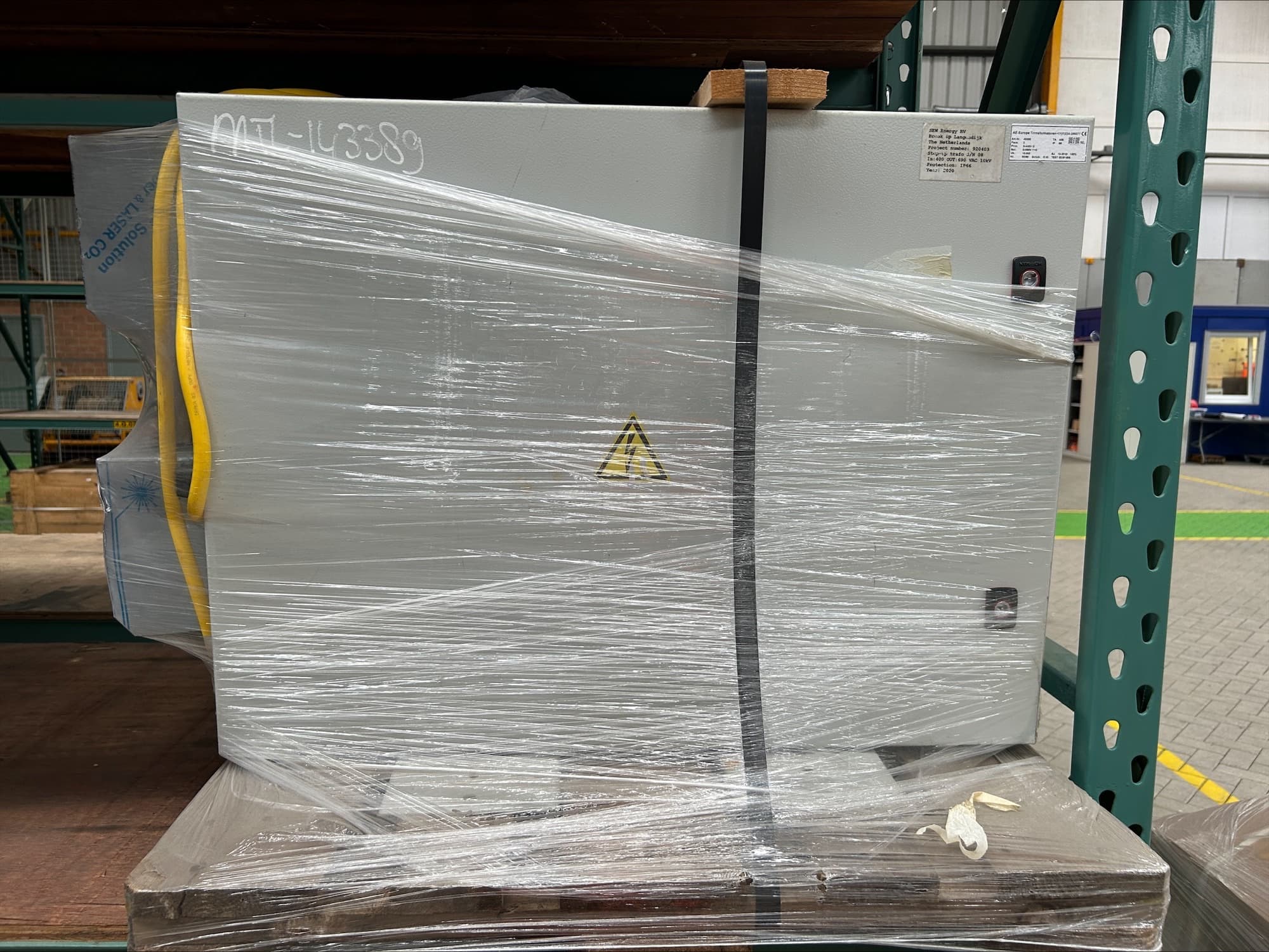 SEW step-up Transformator 3x400v / 690v, 3 phase, 10 kVA thumbnail 2