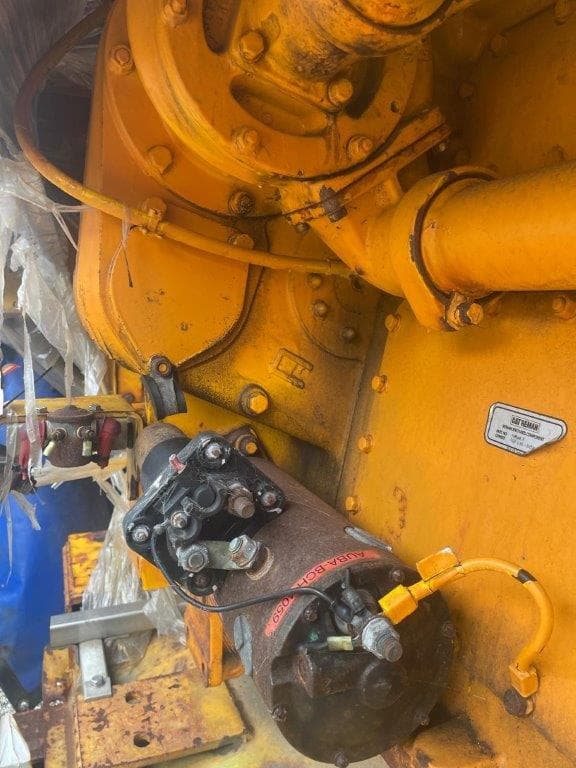 CATERPILLAR D353 Generator SRCR thumbnail 9
