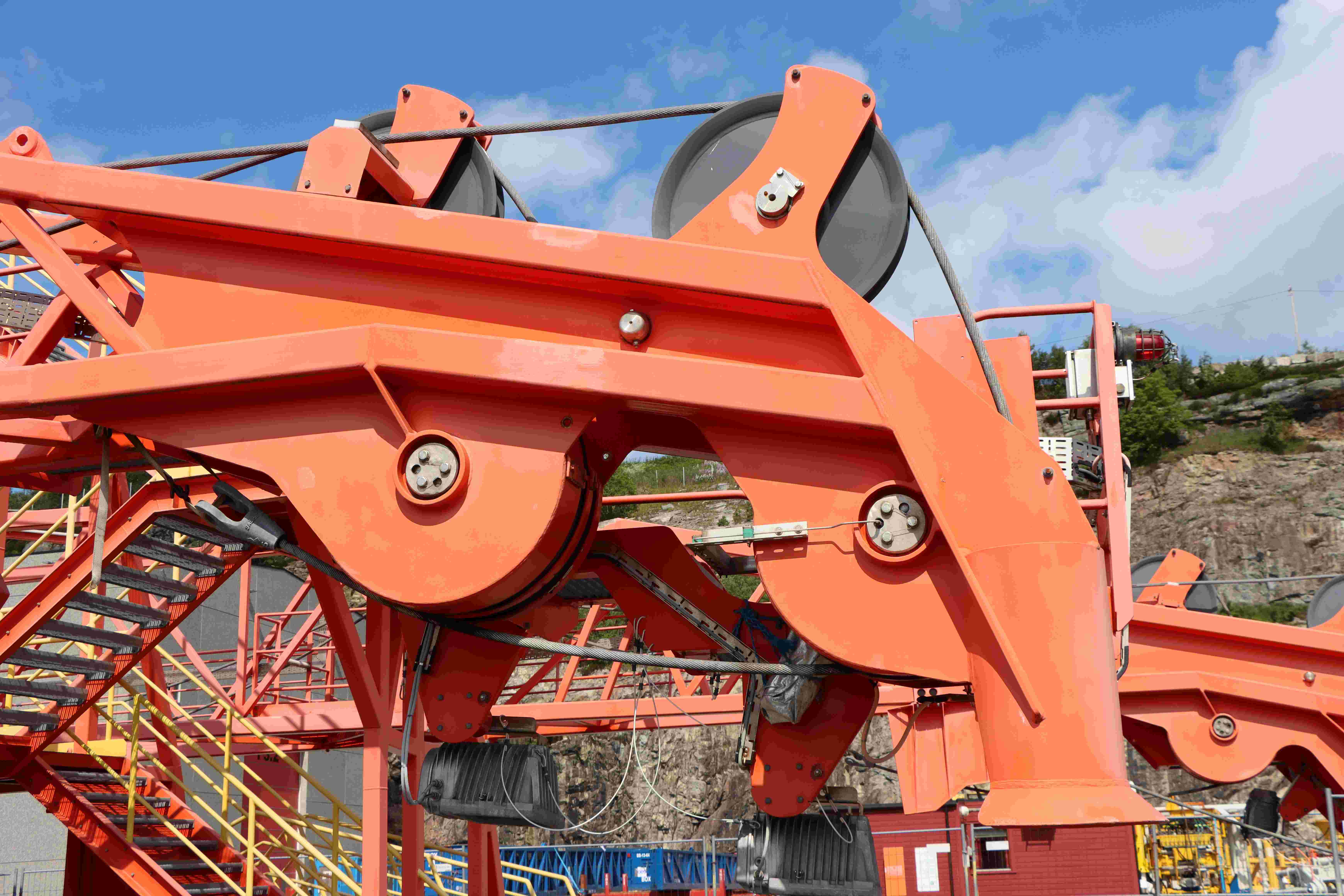 Offshore NOV Palfinger lattice boom crane(s) with 52T capacity thumbnail 5