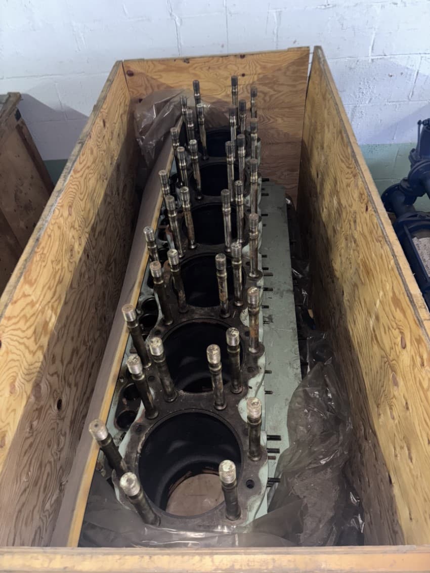 DAIHATSU DL20 Engine block