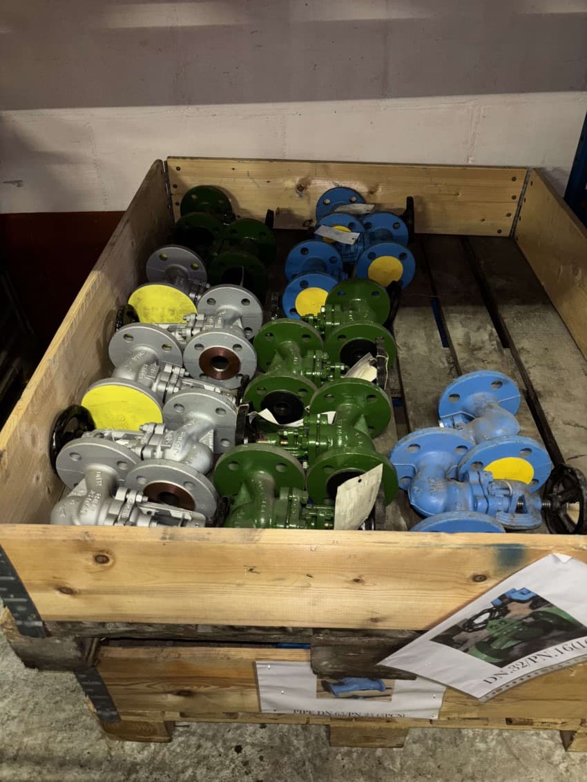 DIKKAN DN32 PN16 Valve, Cast Iron