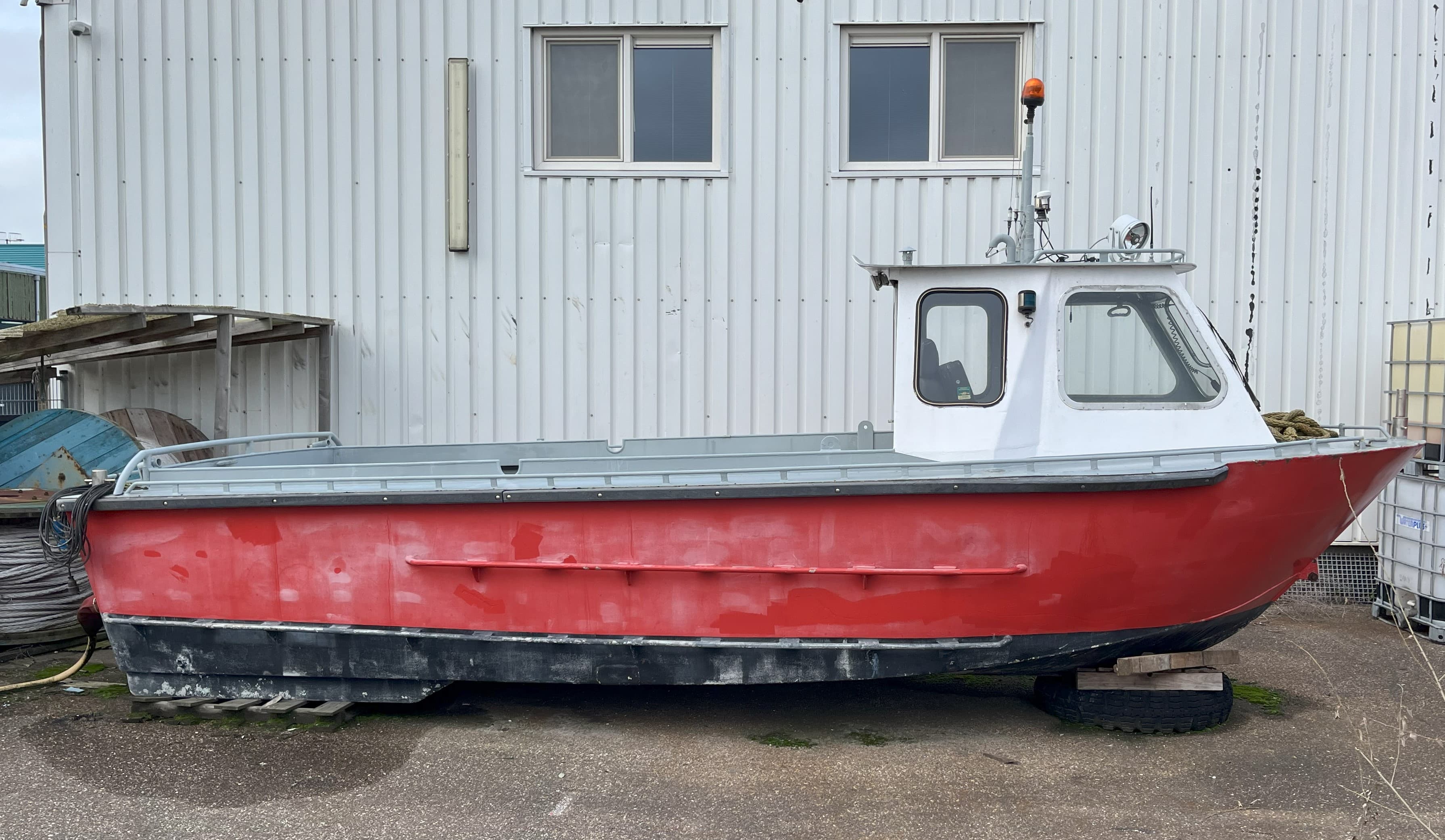 Aluminium (bij) jet- bootje, ex Rijkswaterstaat