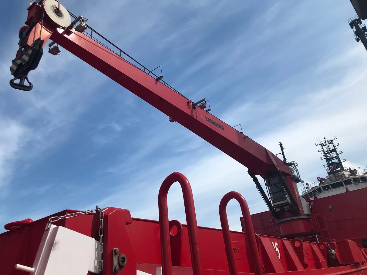 Liebherr Deck Cargo Crane 25T @ 20 mtr (RESERVED)