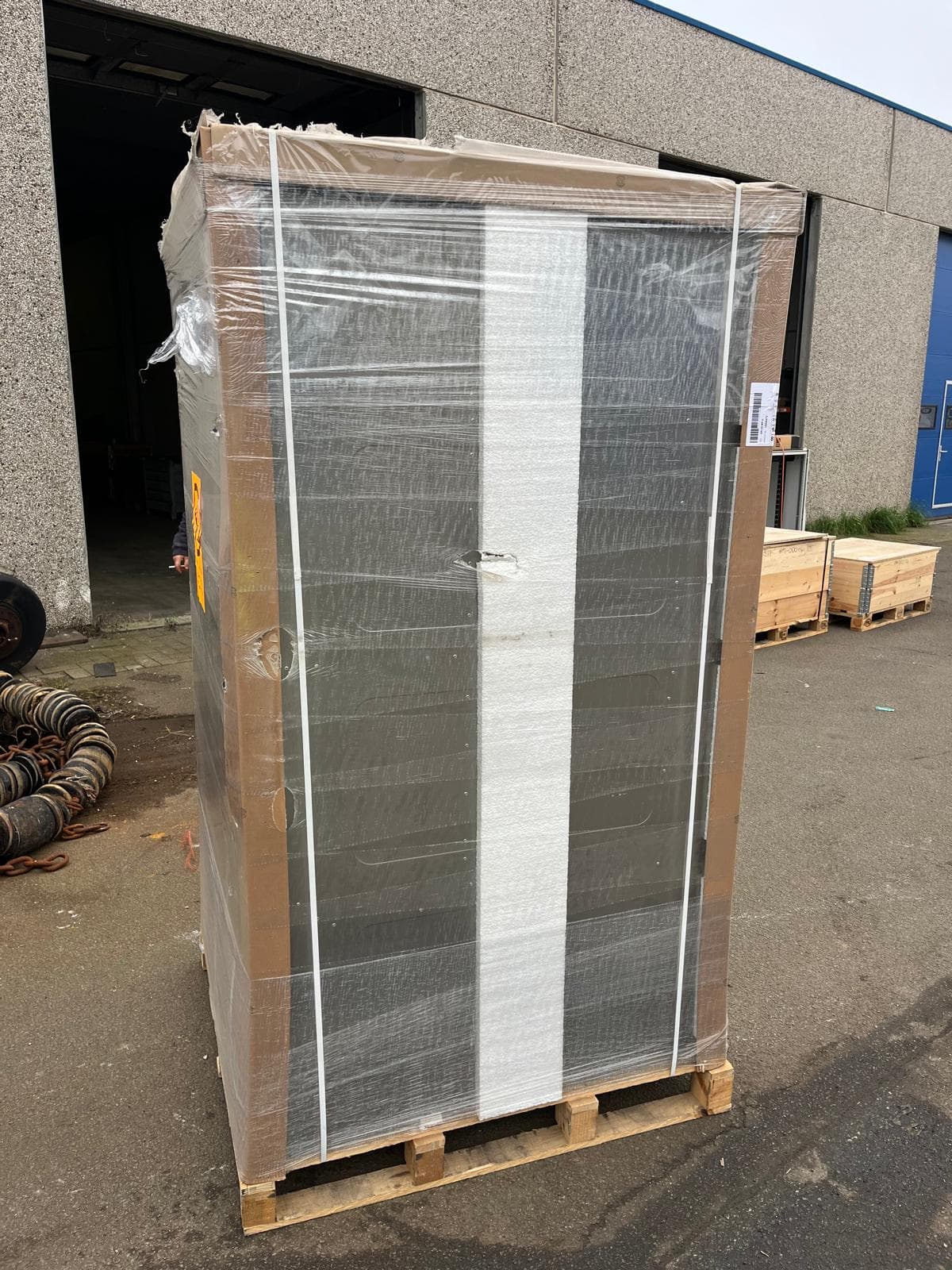 Industrial washing machine & thumble dryer